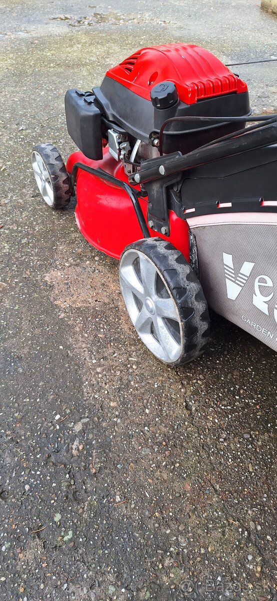 Benzínová kosačka - 8