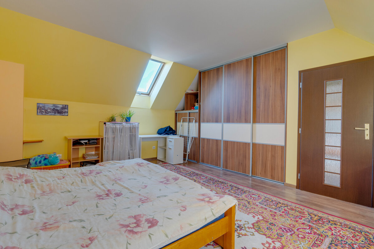 Na predaj 3-izbový rodinný dom vo Vajnoroch - 8