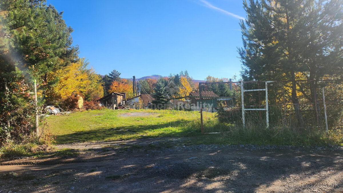 Krásny slnečný pozemok s úžasnými výhľadmi - PREDAJ - 8