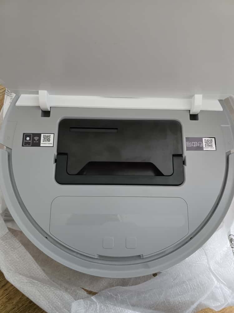 Predam roboticky vysavac Samsung Jet Bot VR30T80313W - 8