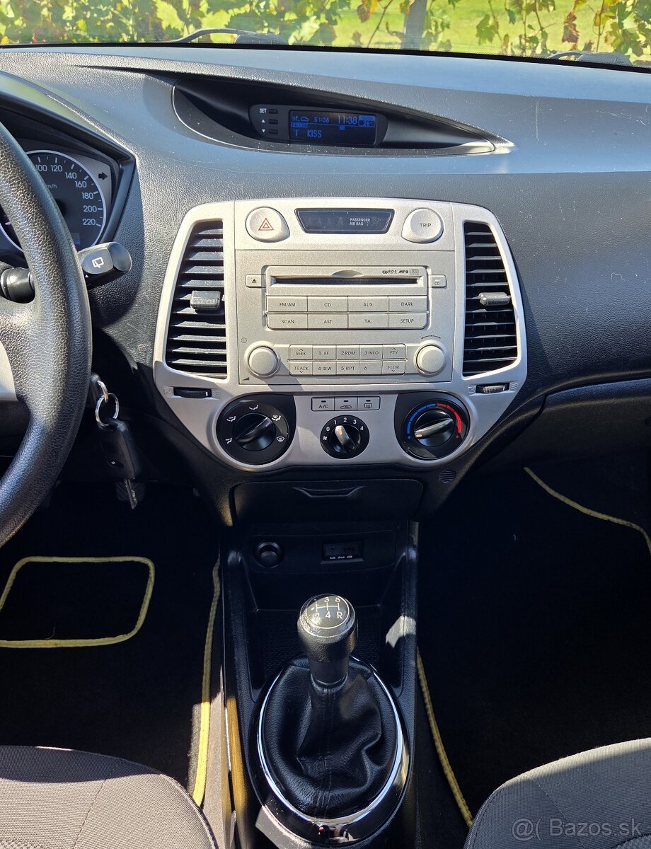 Hyundai i20 1.25 16V 57KW/77koní R.V.03/2012 - 8
