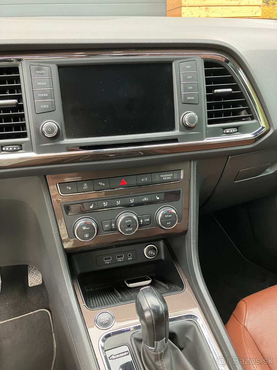Seat Ateca 2.0 TDI 4x4 DSG Excellence, koža, nová prevodovka - 8