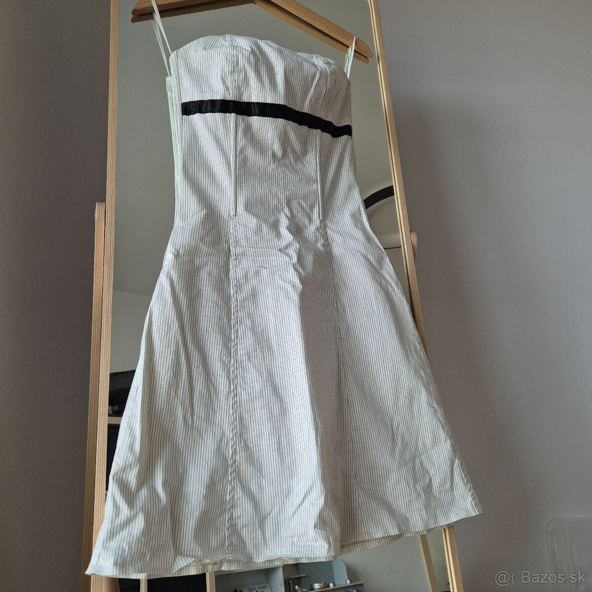 Chantall šaty s jemným pasikom - 8