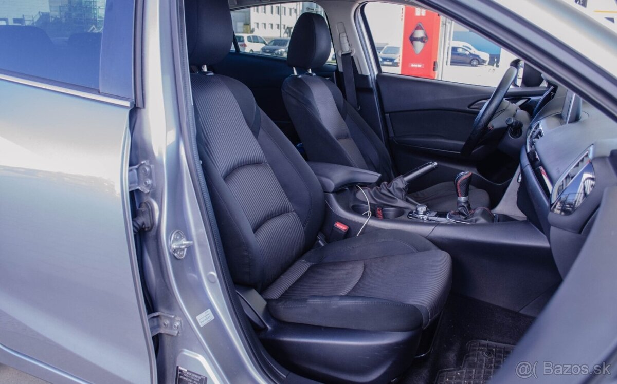 Mazda 3 2.2 Skyactiv-D150 Attraction Sedan - 8