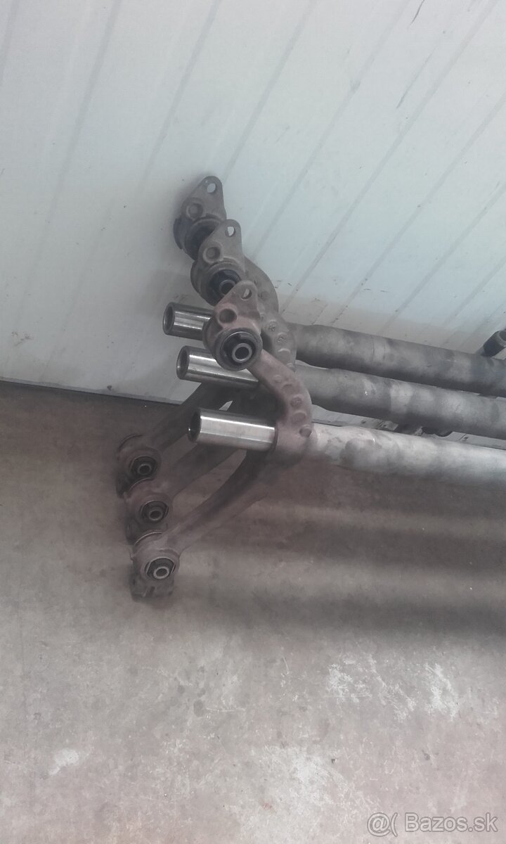 Zadná náprava Peugeot 206 - 8