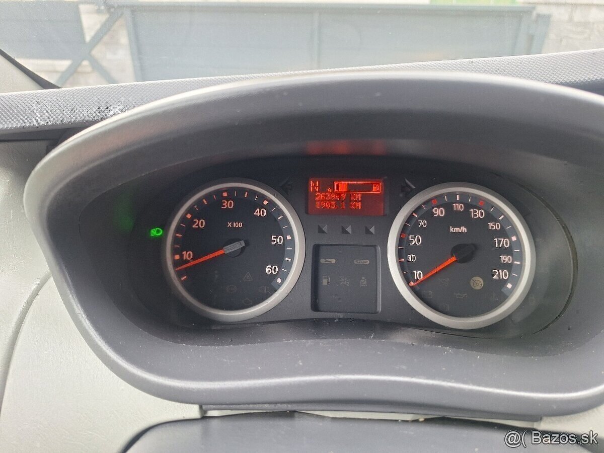 Renault Trafic Passenger 2.0 dCi 115k Automat A6 - 8