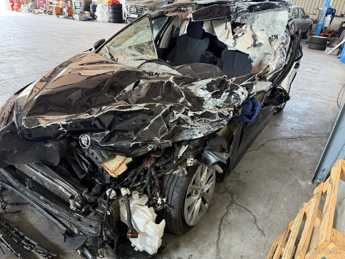 Škoda Octavia IV díly nosník,čtvrtka,podběh,celo - 8