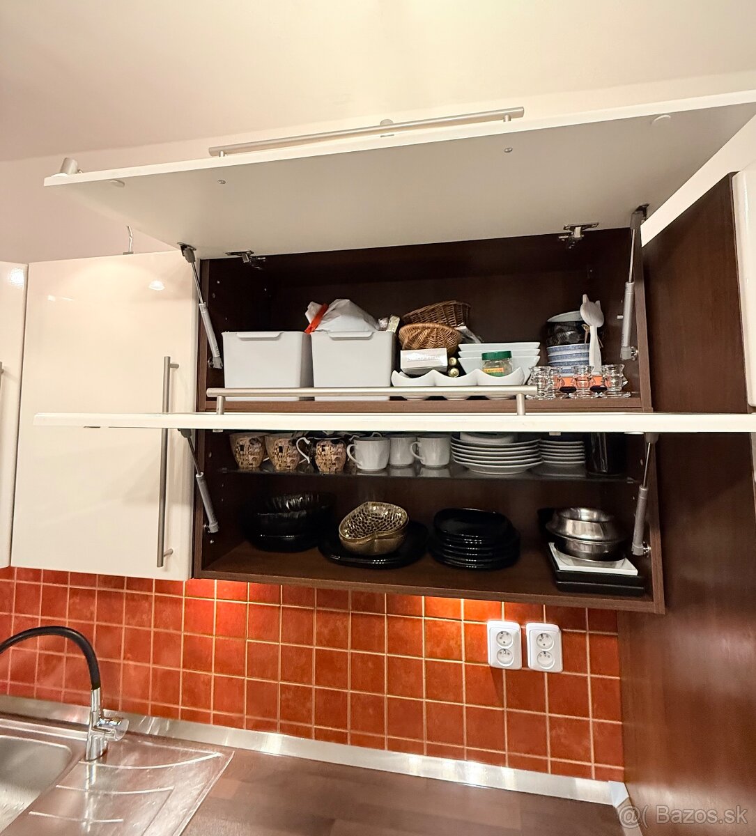 Predám kuchynskú linku - 8