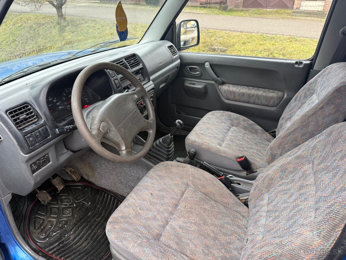 Suzuki Jimny 1.3 benzín 4x4 - 8