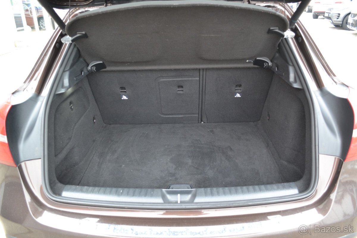 Mercedes-Benz GLA 200d A/T - 8