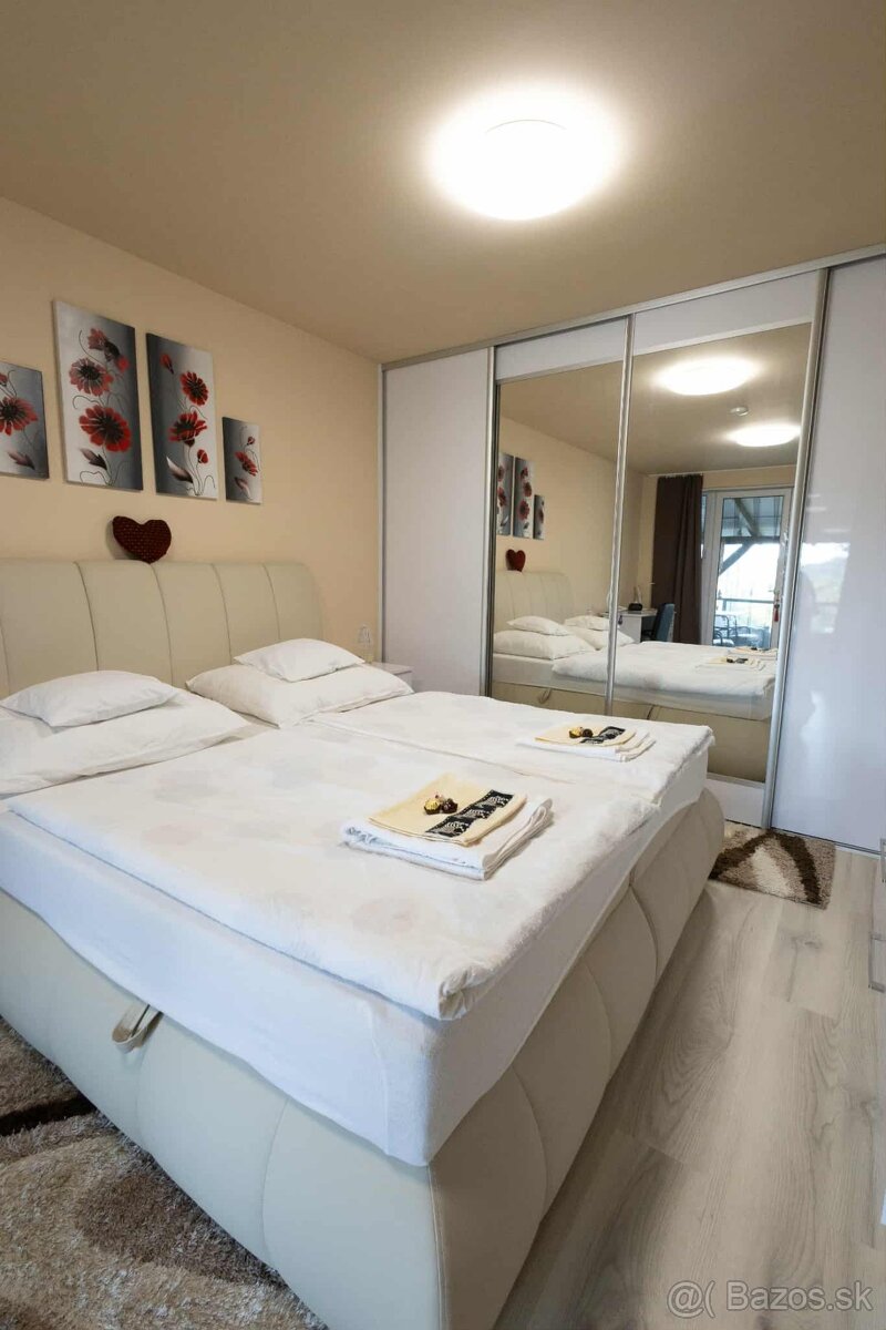 Riverside Forest Apartment & Spa - 8