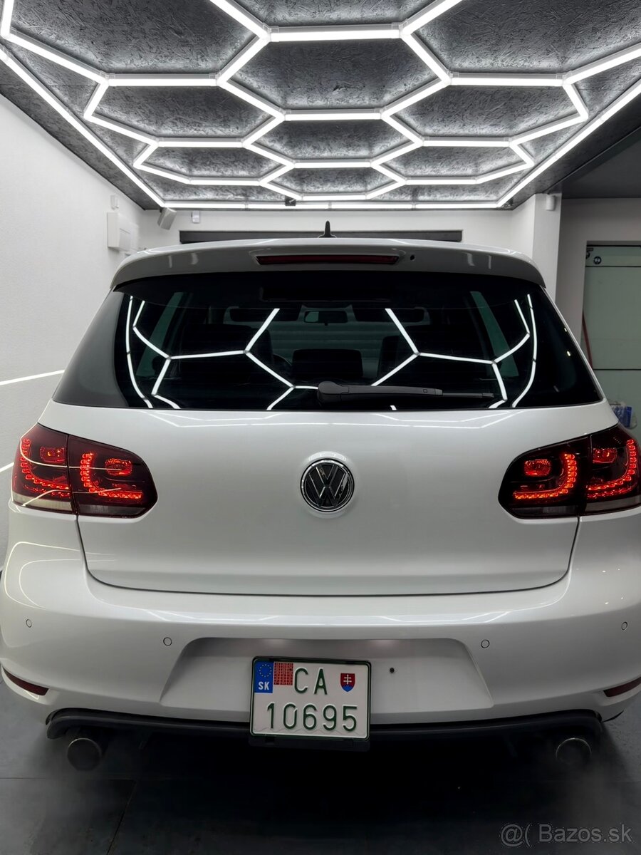 Volkswagen Golf 6 GTI DSG adidas edition SWISS - 8