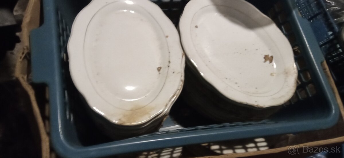 Predám biele taniere vhodné do reštaurácií ok.24cm - 8