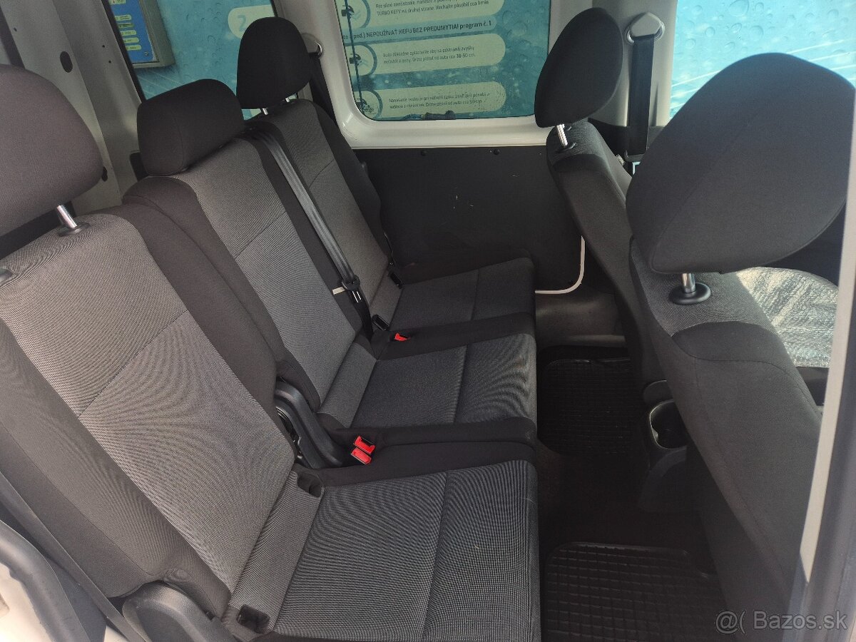 VW Caddy 2.0 TDI 4Motion – 2018 4x4 - 8