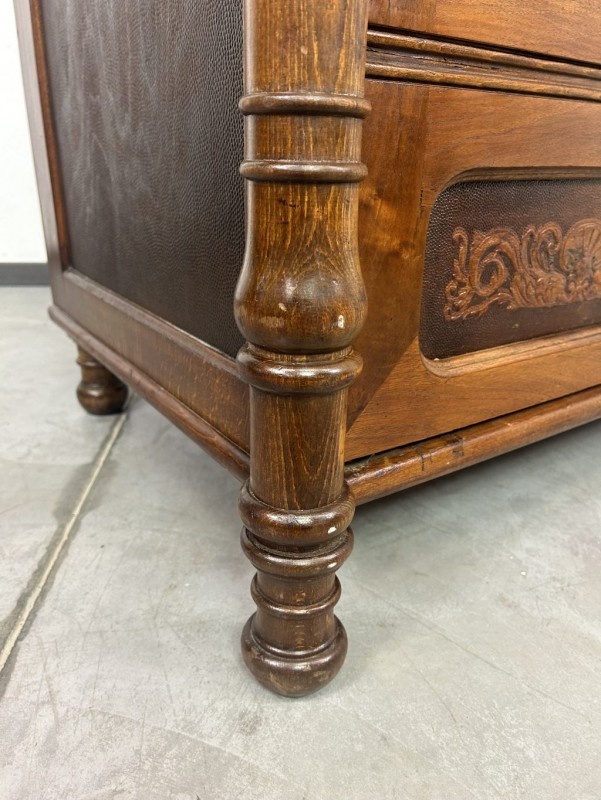 Dvojdverová šatníková skriňa so zrkadlom J&J - 8