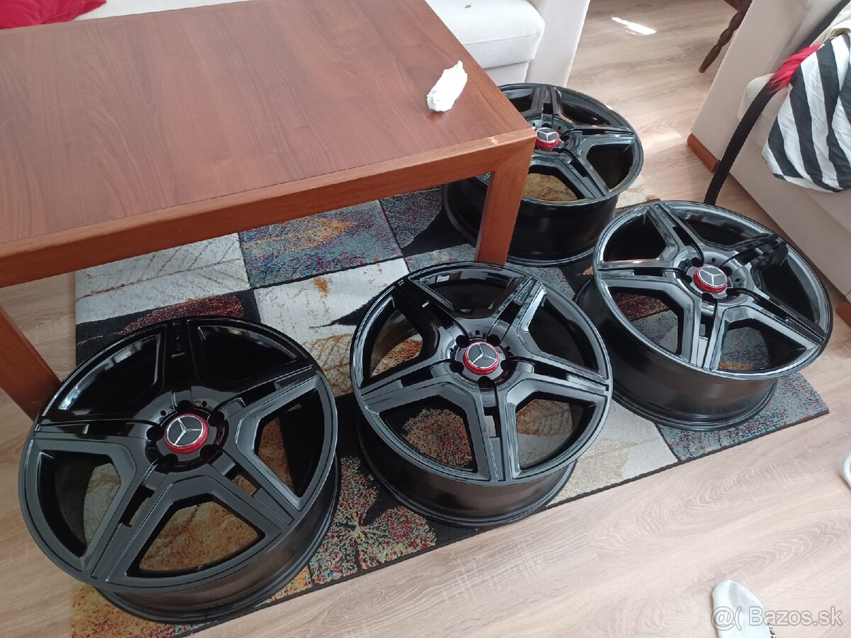 Mercedes-Benz AMG 8,5J R20 ET60 - 8