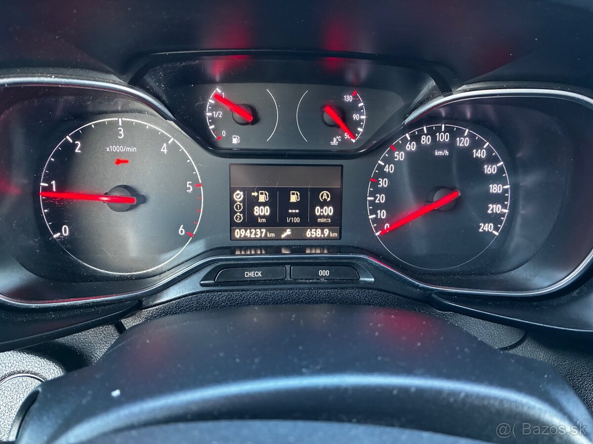 Opel combo e 1.5 cdti,75 kw,9/2019 - 8