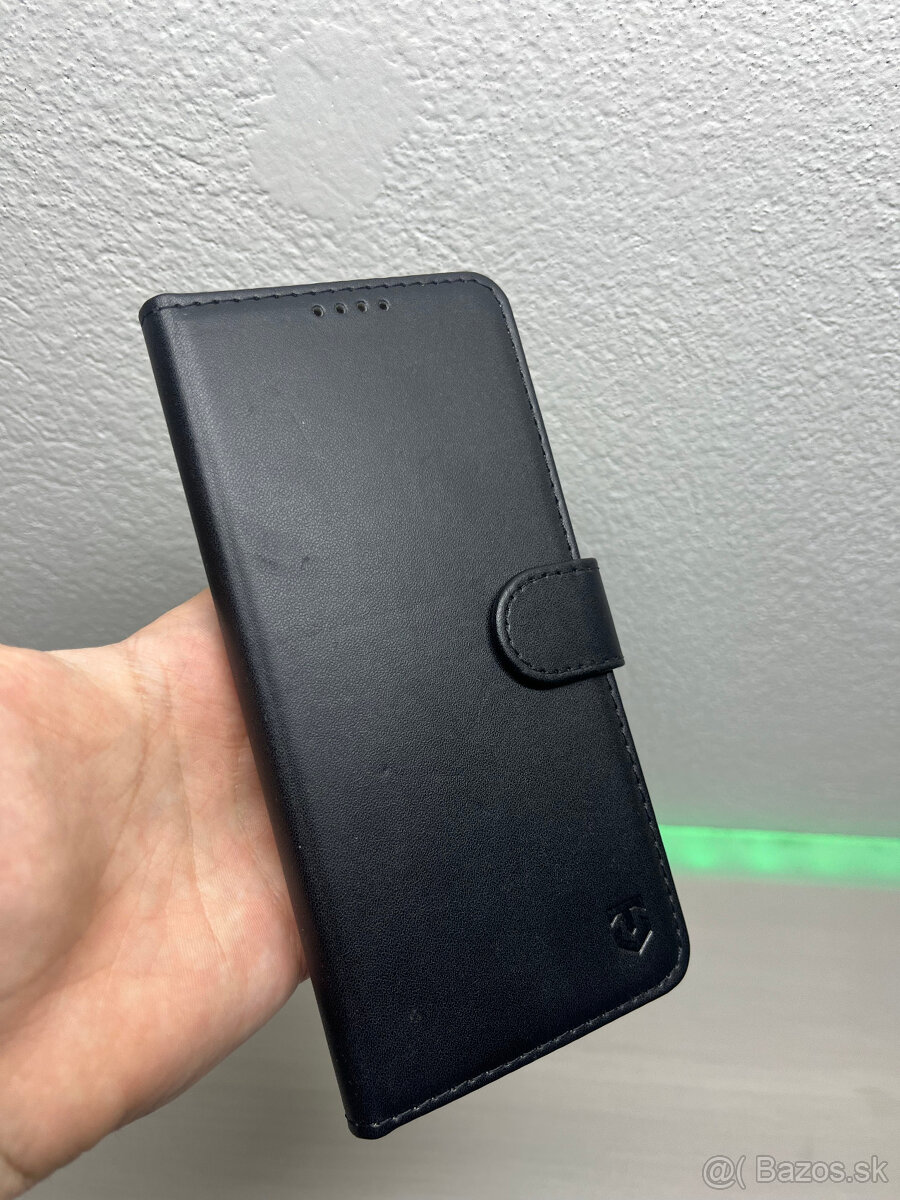 MOTOROLA Edge 40 Neo 12GB/256GB čierny - 8