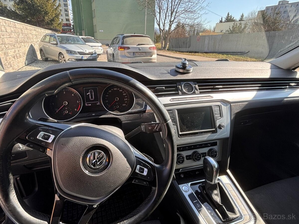 Volksvagen passat B8 - 8