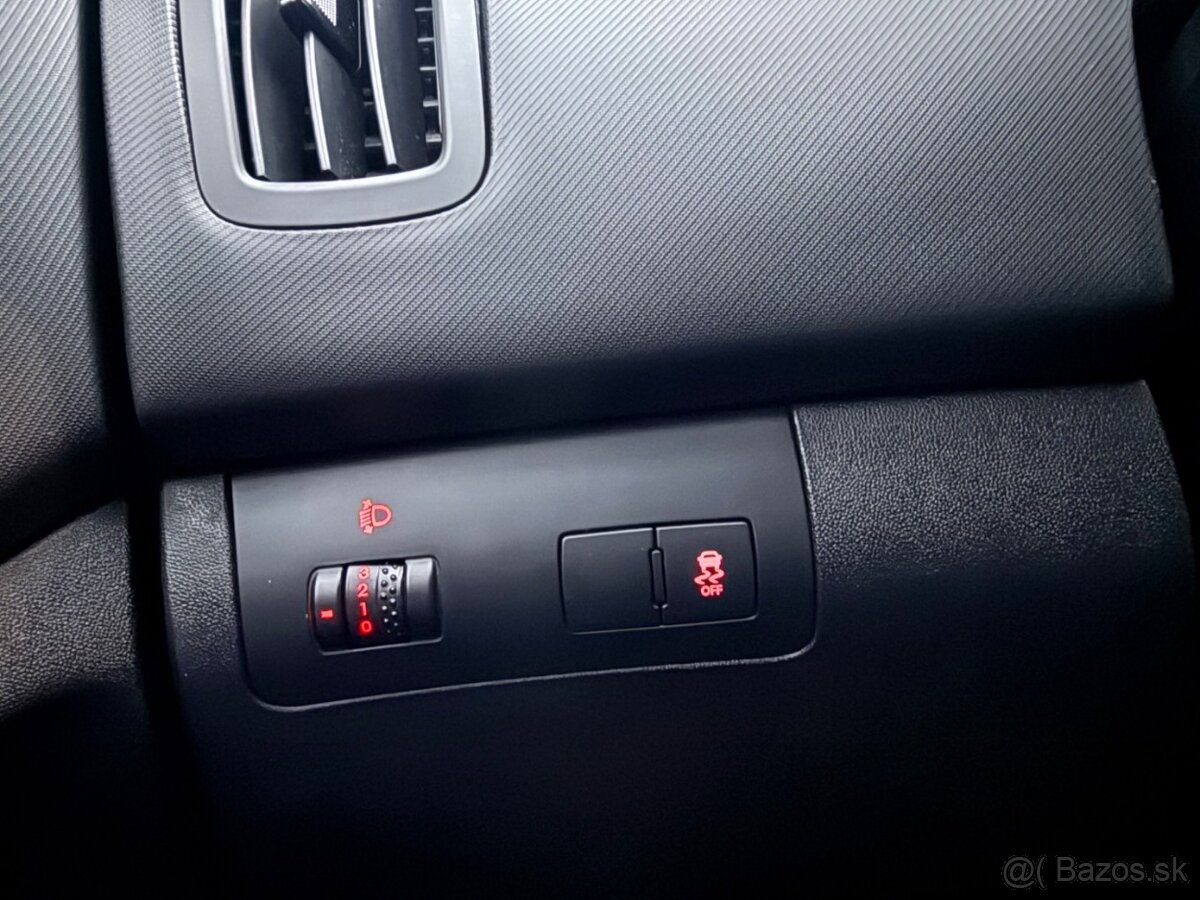 Kia Cee´d 1.4 CVVT LX, 1.majiteľ, - 8