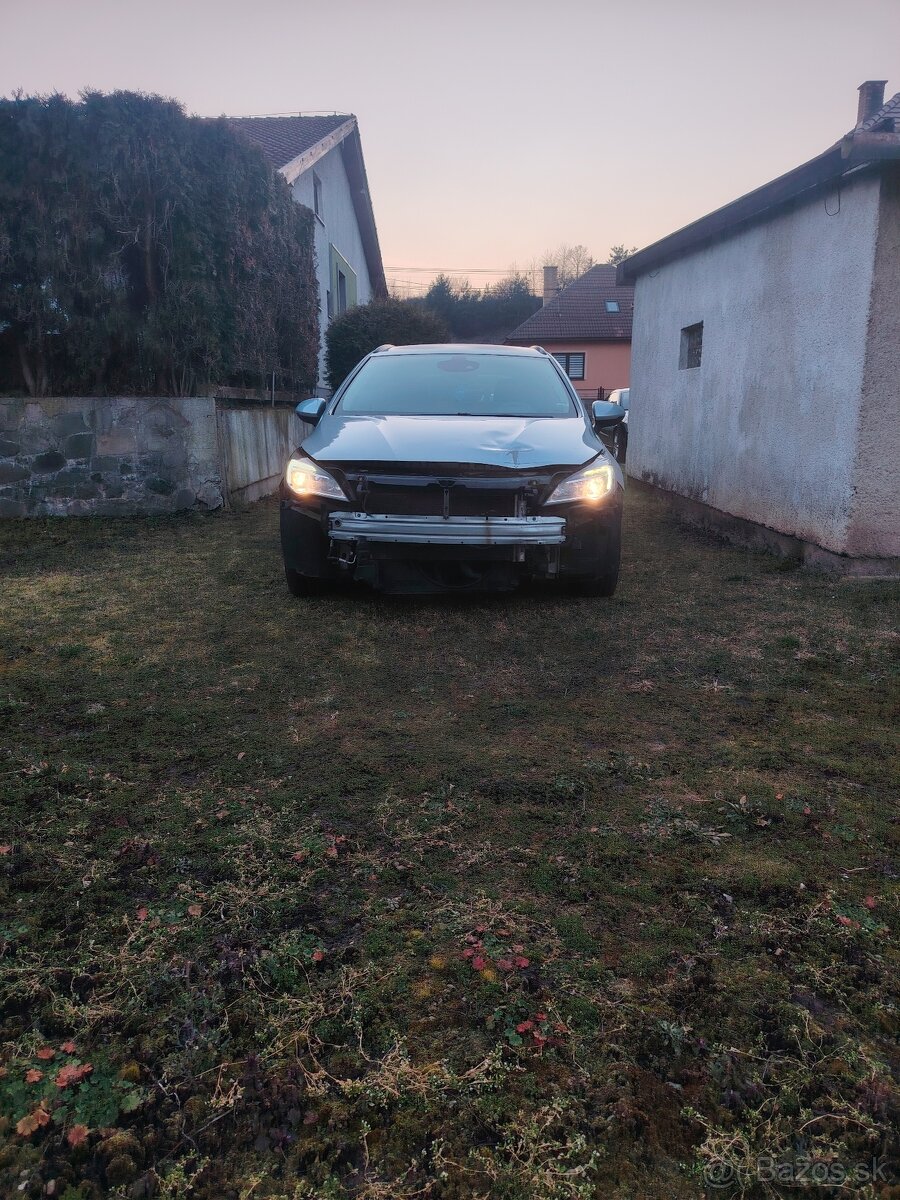 Svetlá Opel Astra K - 8