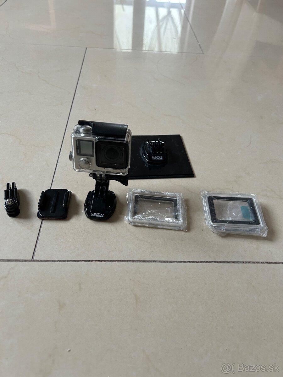 GoPro Hero 4 - 8
