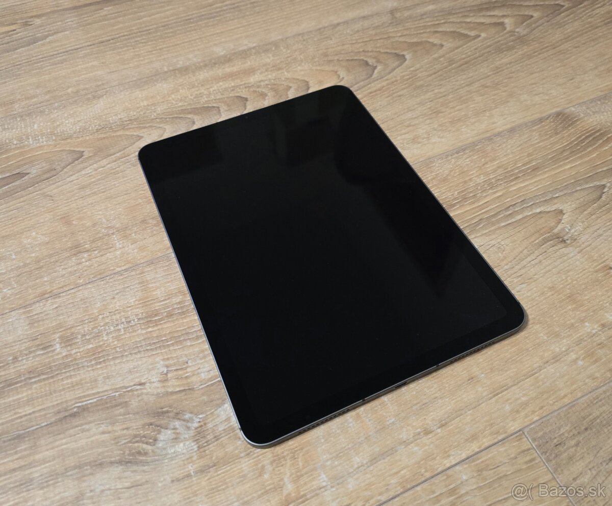 Apple iPad Air 4 64GB Cellular - 8