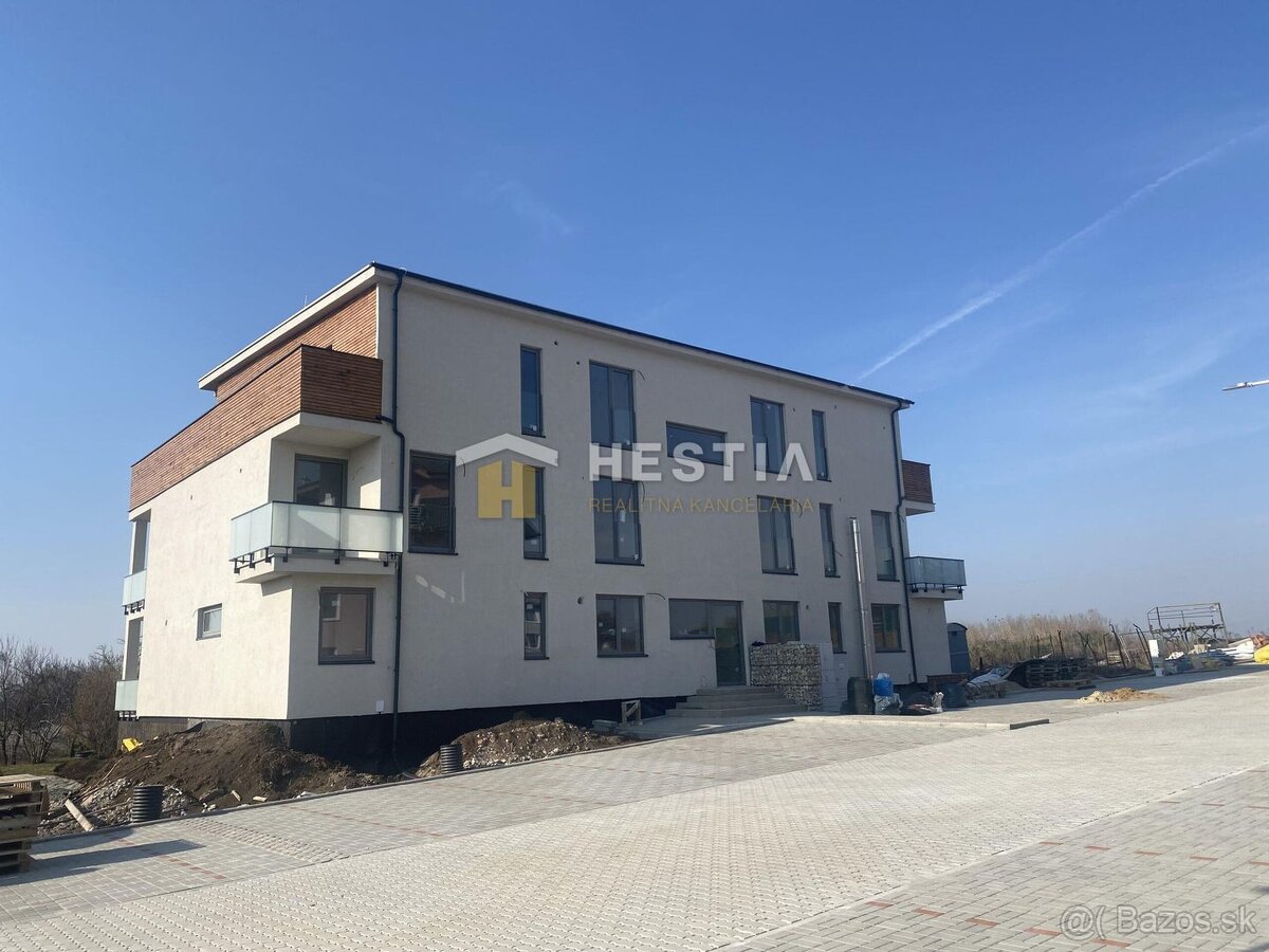 NA PREDAJ novostavba, 3-izb.byt, Petrova Ves - 8
