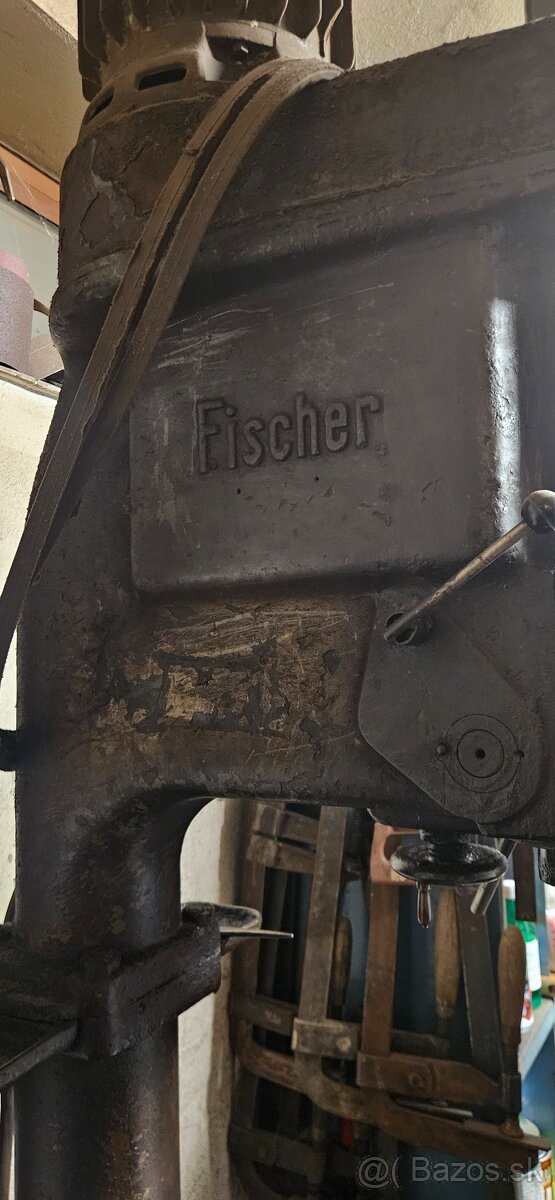 Stojanová vrtačka - 8