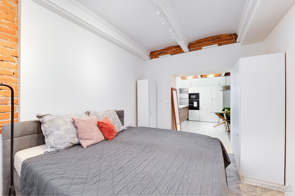 Dizajnový 2-izbový zrekonštruovaný byt | Košice - Bocatiova - 8