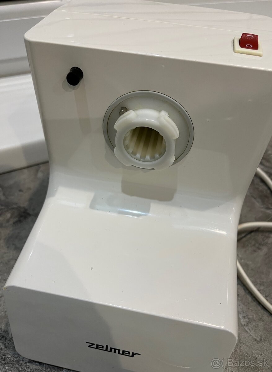 Krájač zeleniny Zelmer 686.5 kuchynský robot - 8
