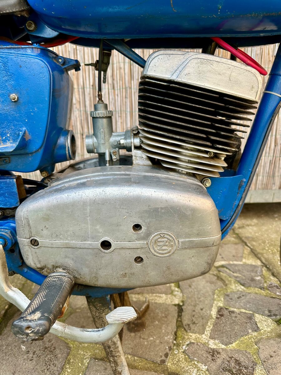 Predám Cz 175 477 r.v. 1969 - 8