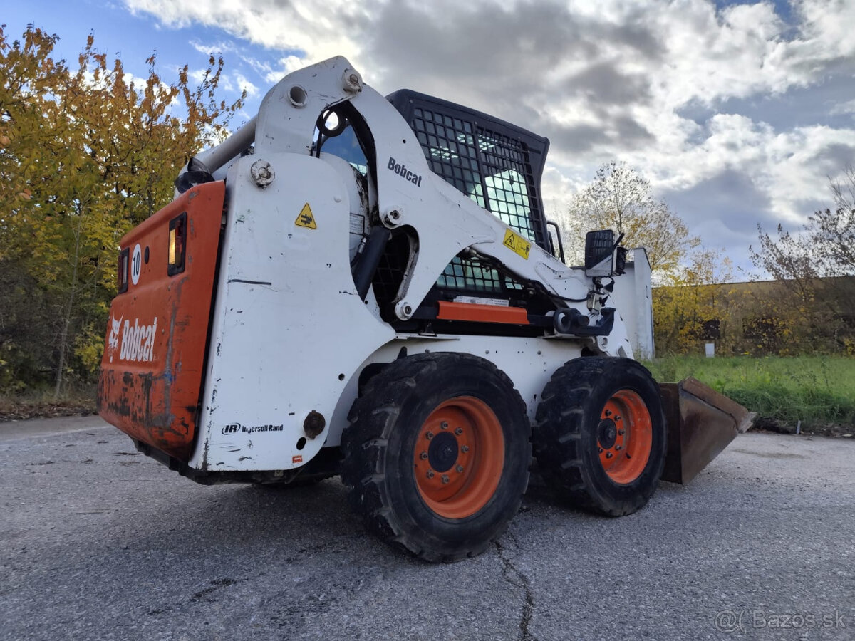 Šmykový nakladač Bobcat S185, Špz. - 8