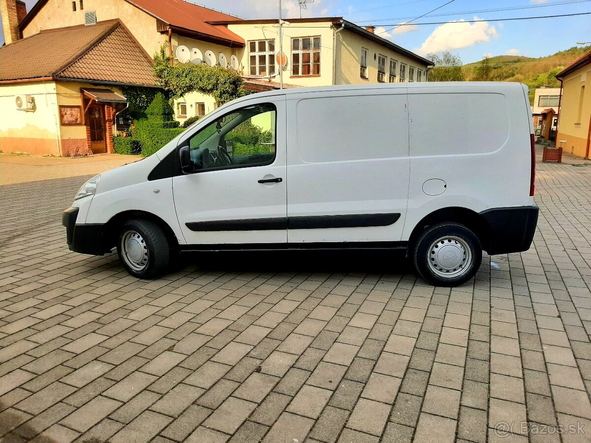 Peugeot expert - 8