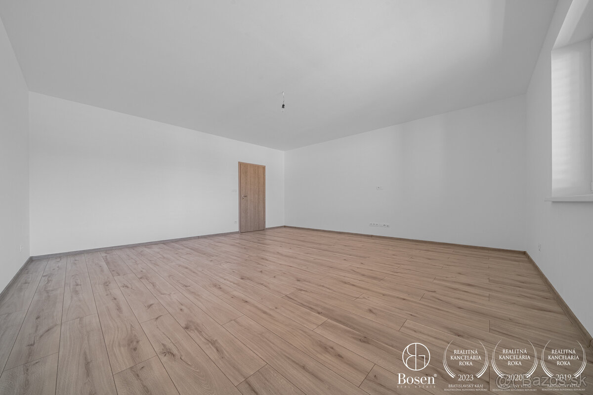 BOSEN | 4 izb. byt v trojdome 100 m2, Zlaté Klasy - 8