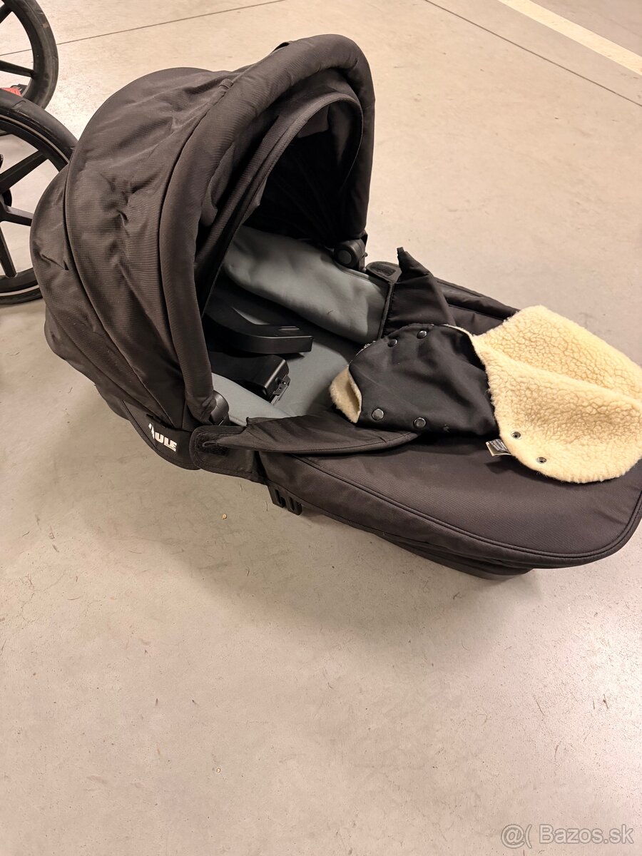 THULE Urban Glide 2 + vanička - 8