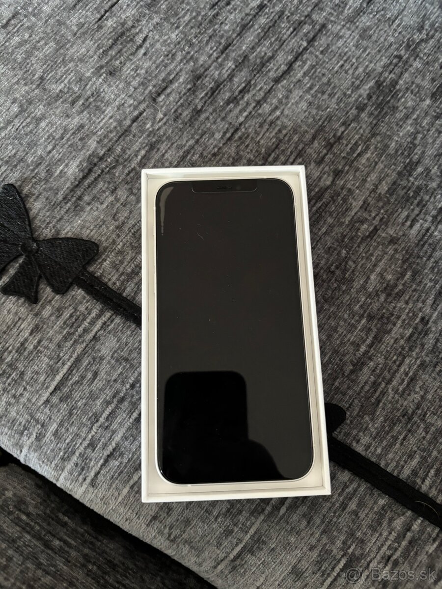 APPLE IPHONE 12, white - 8