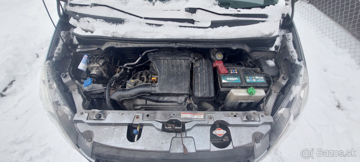 Suzuki splash 2010 - 8