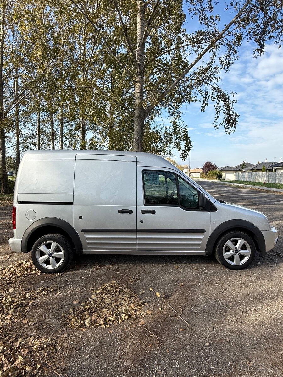 Predám Ford Transit Connect 1.8tdci 66kw - 8