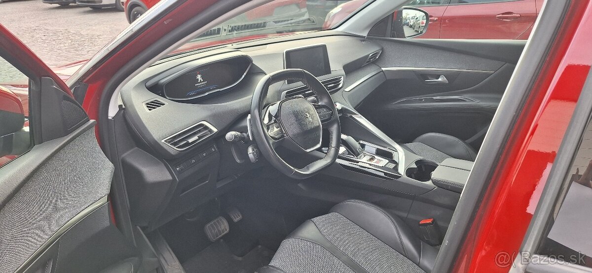 Peugeot 3008 ALLURE 1.2 PureTech 130k EAT6 - 8