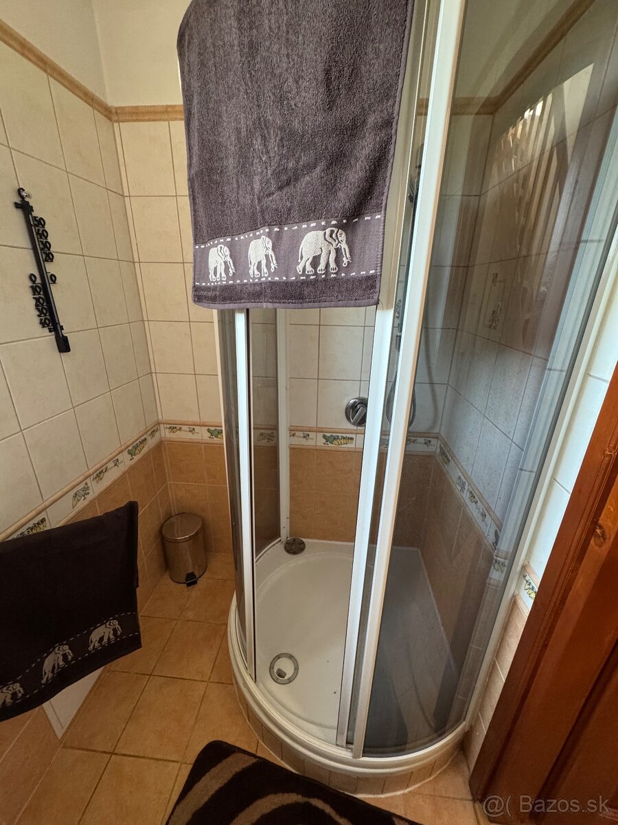 Predám dom s bazénom - 8