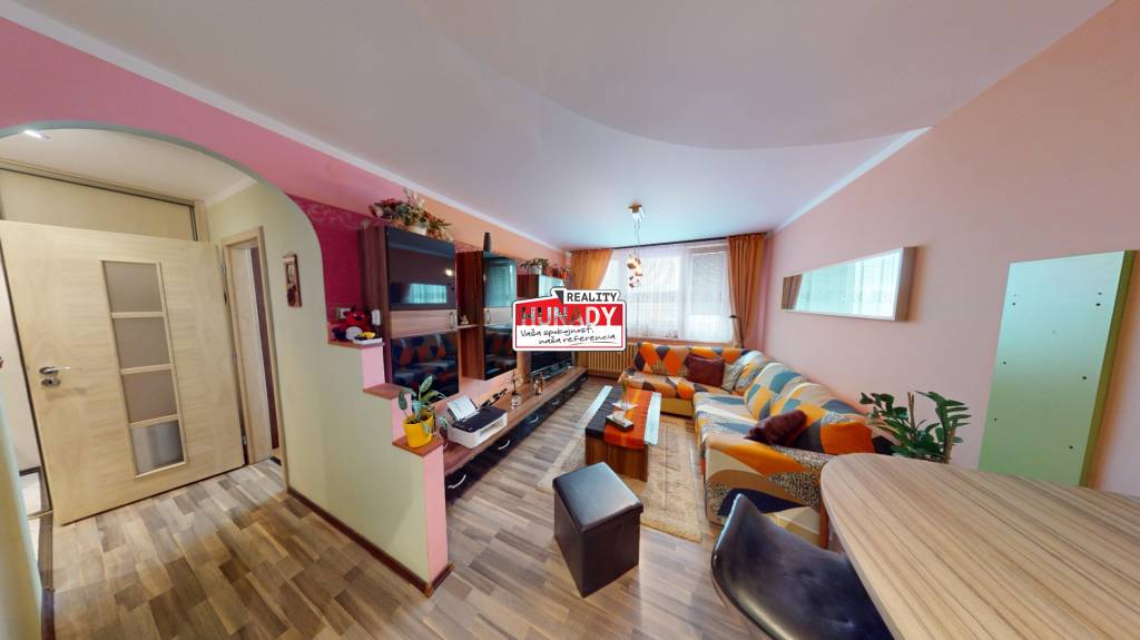 (42 m²) 1,5-IZBOVÝ BYT V SRDCI KOŠÍC - 8