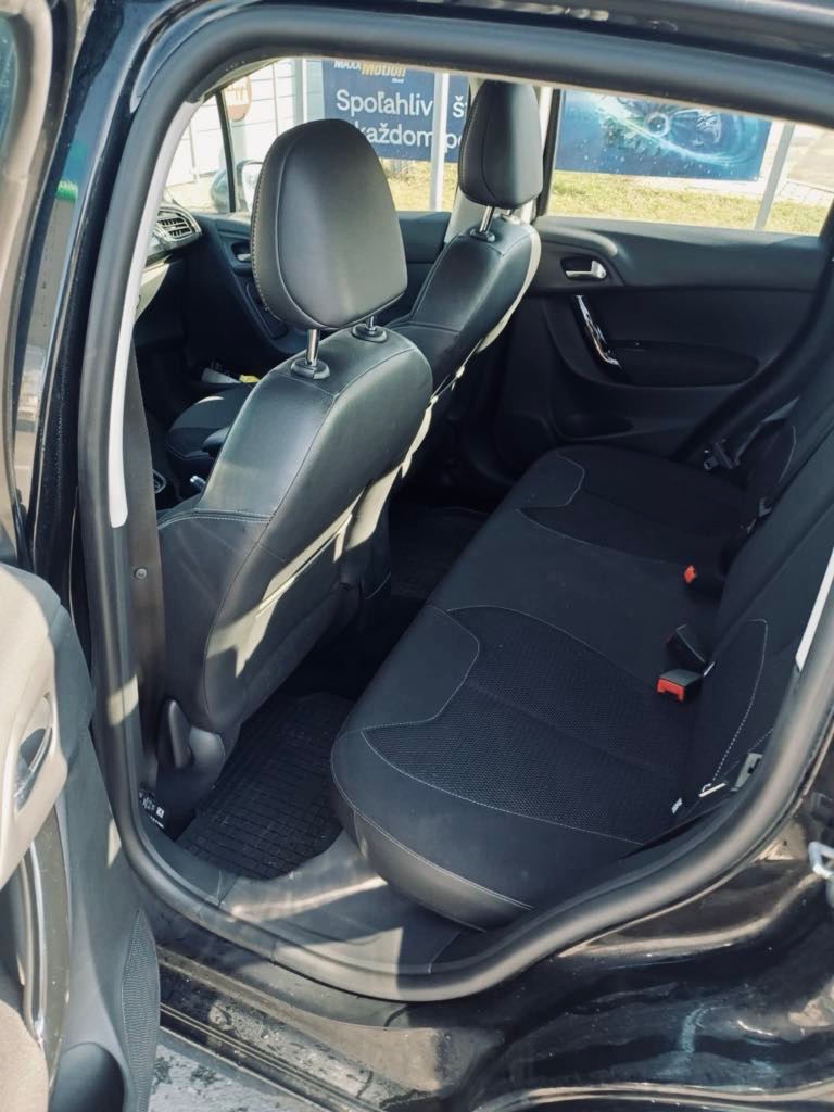 Citroën C3 1,2 benzín - 8