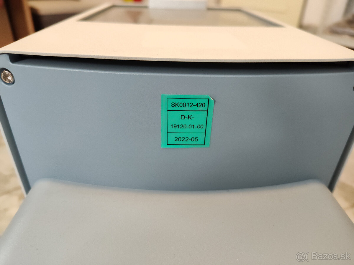 mikro váha DISCOVERY DV215CD - 8