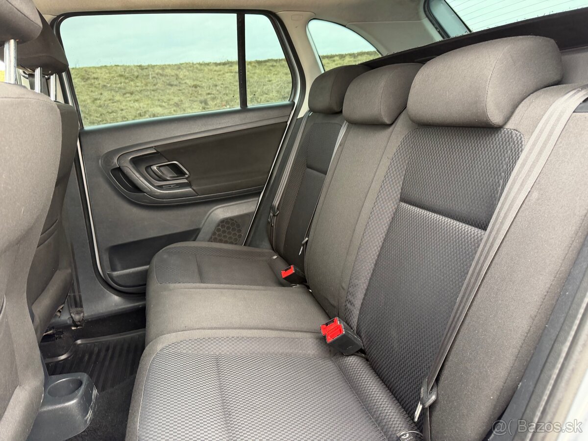 ŠKODA FABIA COMBI 1.2 Tsi 2012 - 8