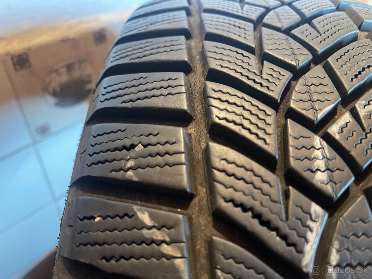 zimne pneumatiky 215/60r16 good year - 8