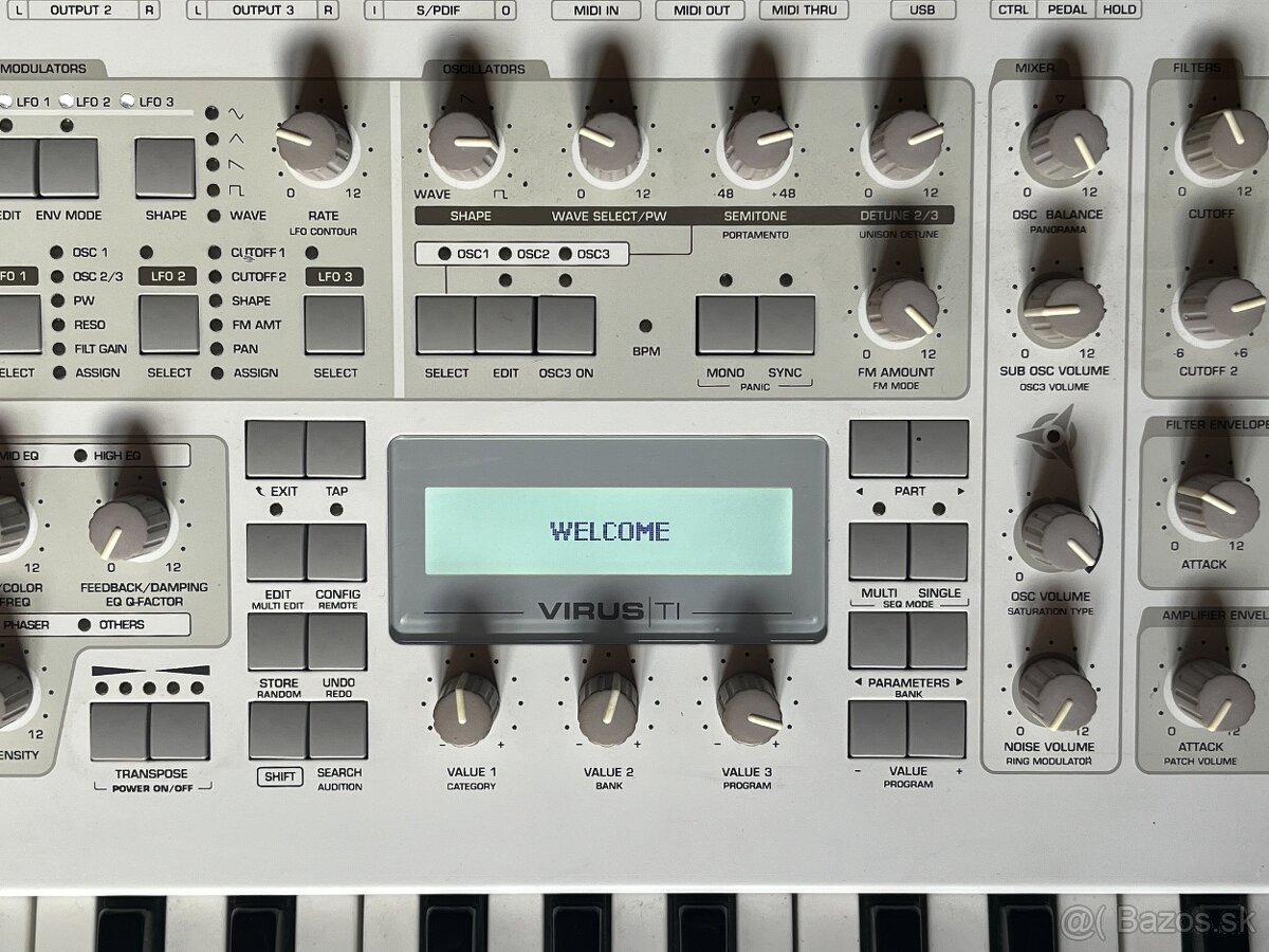 Access Virus Ti2 Polar + deluxe bag - 8