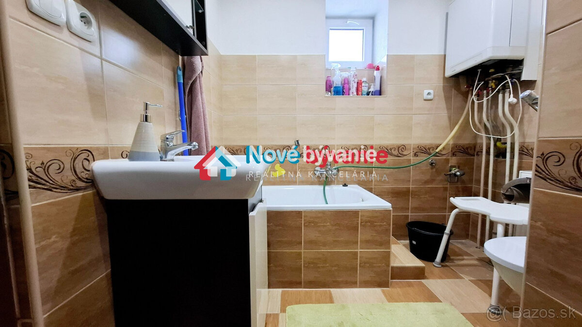 ZNÍŽENÁ CENA Na predaj zrekonštruovaný dom, Ubľa (N003-12-M - 8