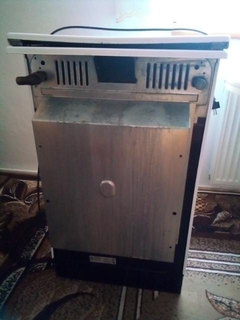 Predám zachovalý kombinovaný sporák Mora 2224 - 8