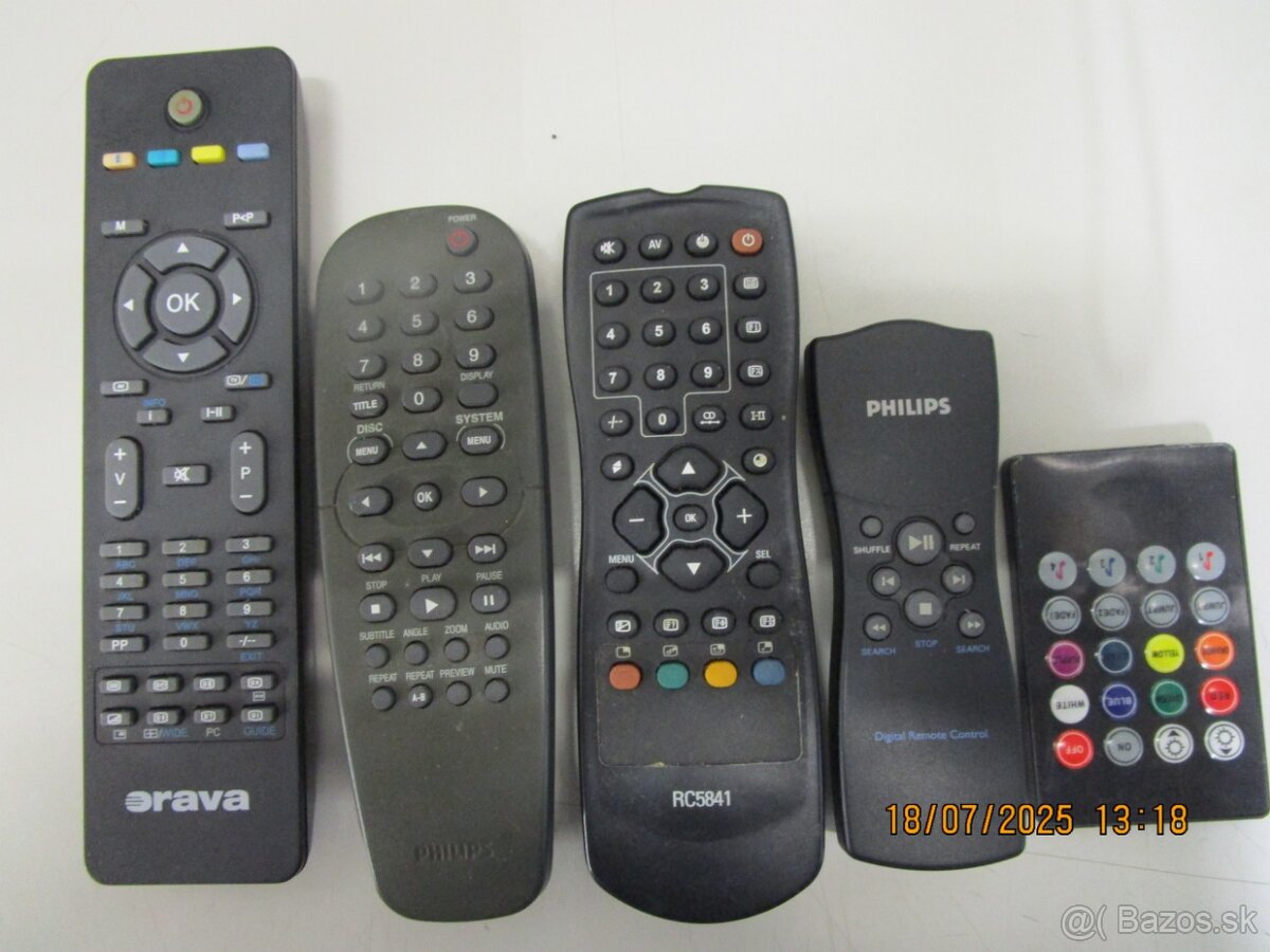 PREDAM ROZNE DIALKOVE OVLADACE vid.FOTO od.5€ - 8